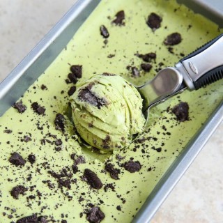 Oreo Ice Cream With Green Tea (Мороженое со вкусом зелёного чая)