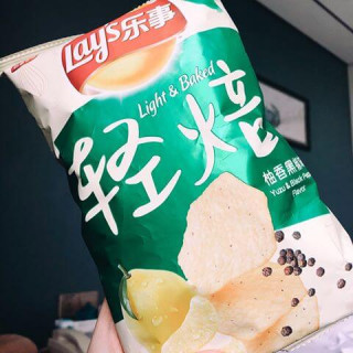 Lays Yuzu & Black Pepper Flavor (Юзу и чёрный перец) 70 г