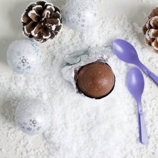 Milka Christmas Snowballs Oreo