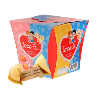 Печенье с предсказаниями Love is