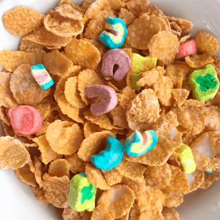 Lucky Charms Frosted Flakes