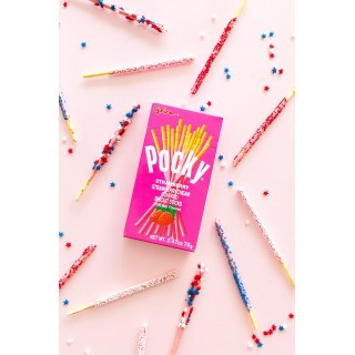 Pocky Strawberry